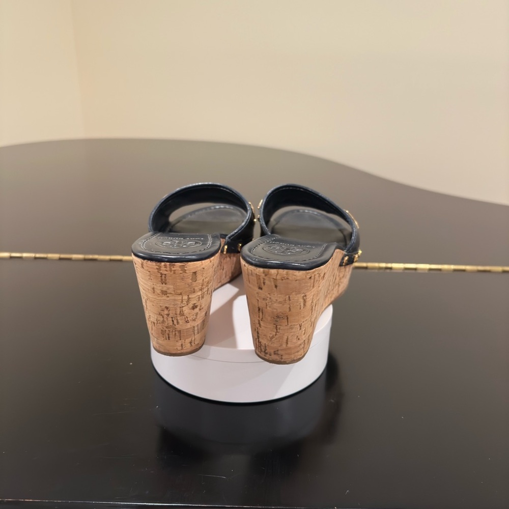 RARE authentic iconic luxury summer beach resort Tory Burch wedge/sandals/shoes - Picture 9 of 17